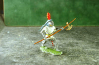 BRITAINS HERALD SWOPPET Medieval Visor Knight Walking White Tunic With Halberd - atonal.se