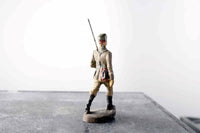 COMPOSITION Elastolin WWII German Soldier w Rifle Marching w Field Cap ~7cm a D - atonal.se