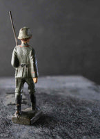 COMPOSITION LINEOL WWI World War 1 Reichswehr German Marching w Rifle 5 O - atonal.se