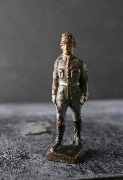 COMPOSITION LINEOL WWI World War 1 Reichswehr German Officer w Dagger Marching O - atonal.se