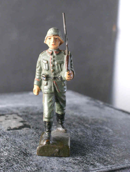 COMPOSITION LINEOL WWI World War Red Line German Army Soldier Marching3 ~6,5cm M - atonal.se