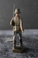 COMPOSITION LINEOL WWI World War Red Line German Marching w Rifle ~6,5cm P - atonal.se