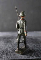 COMPOSITION LINEOL WWI World War Red Line German Marching w Rifle 7 ~6,5cm P - atonal.se