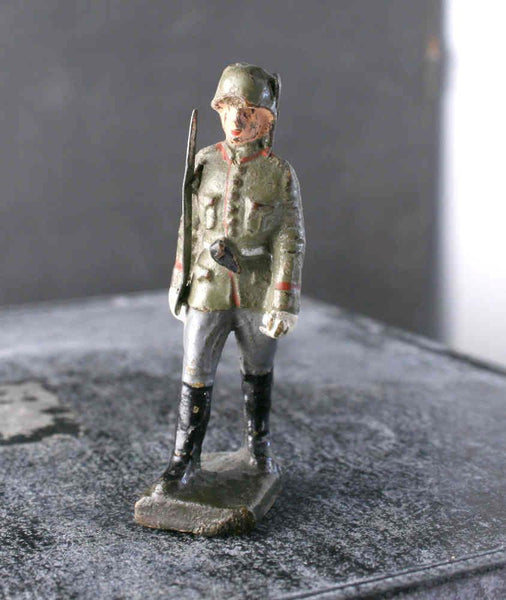 COMPOSITION LINEOL WWI World War Red Line German Soldier Marching Sabre ~6,5cm M - atonal.se