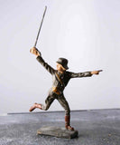 COMPOSITION LINEOL WWII World War German Running Pointing High Sabre ~7cm K - atonal.se