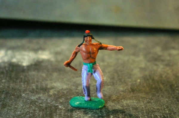 TIMPO WW Wild West Indian Stepping With Knife Purple Legs Green Belt - atonal.se