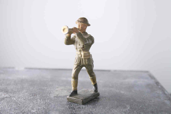 COMPOSITION LINEOL WWII World War British Walking Trumpet Player Parade ~7cm D - __ATONAL__