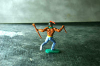TIMPO WW Wild West Indian Running With Knife Rifle Early Body Gray Leg Red Feath - atonal.se